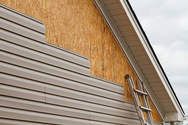 Professional Siding Installation technician working in Sardis, OH